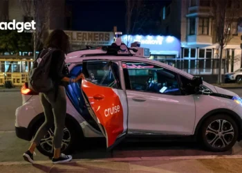 San Francisco Street Drama How a Driverless Taxi Pinned a Pedestrian in a Shocking Late-Night Accident