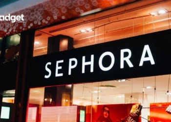 Sephora's New Work Policy Cuts Hours and Free Makeup, Leaving Staff Unhappy and Less Rewarded (1)