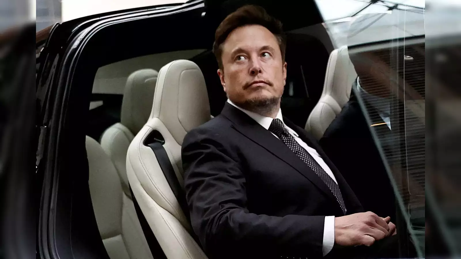 Tesla Shakeup Why Did a Top Exec Sell Off $181 Million in Shares After Quitting