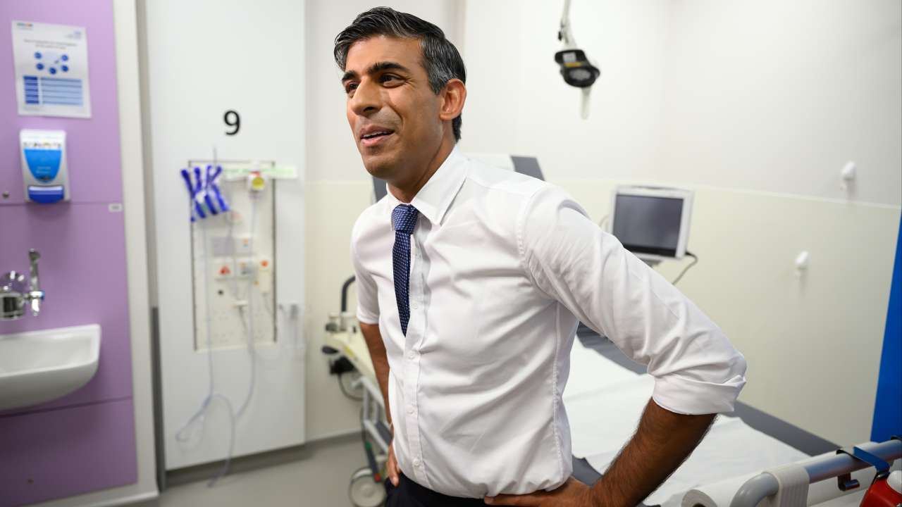 UK's Big Change PM Sunak Plans to Cut Benefits After a Year Without Work What It Means for You
