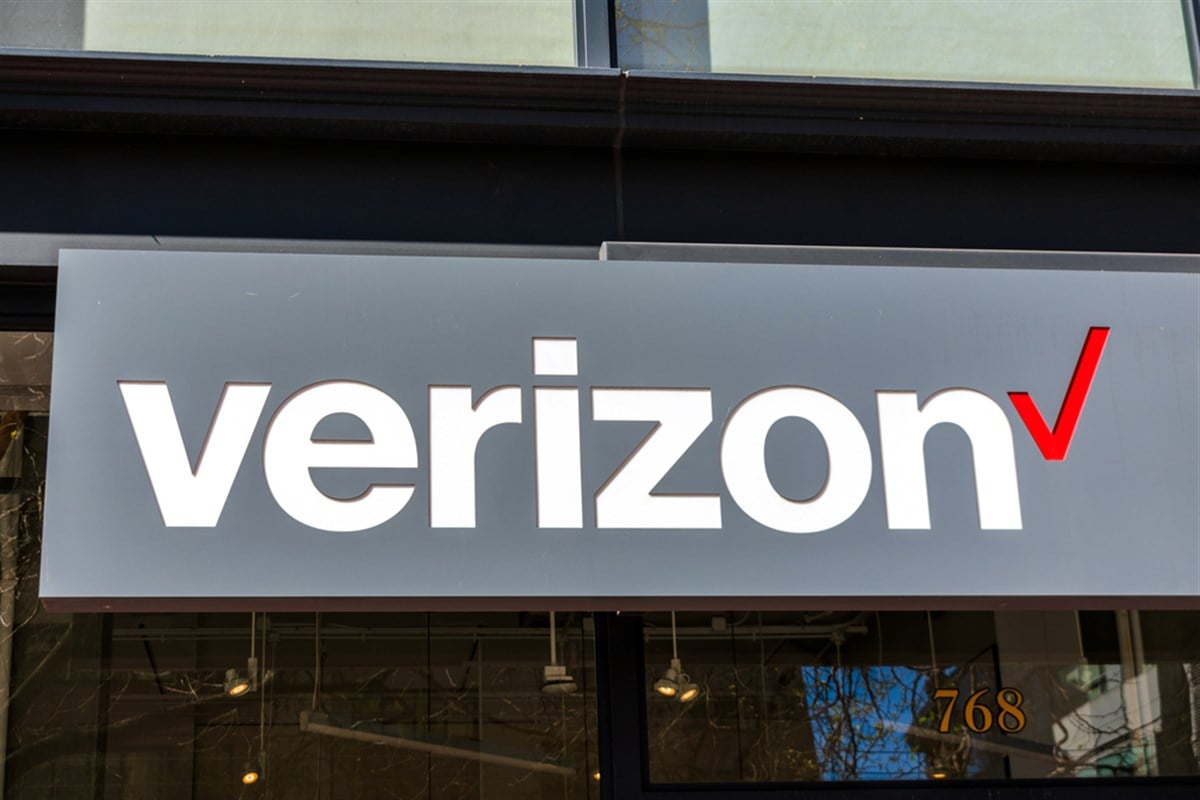 Verizon's Q1 Update: Subscriber Losses Narrow as Financials Show Mixed Results