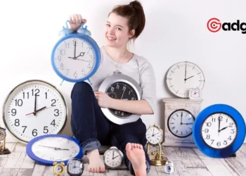 Why Do We Still Change Our Clocks Exploring the Health Debate on Daylight Saving Time