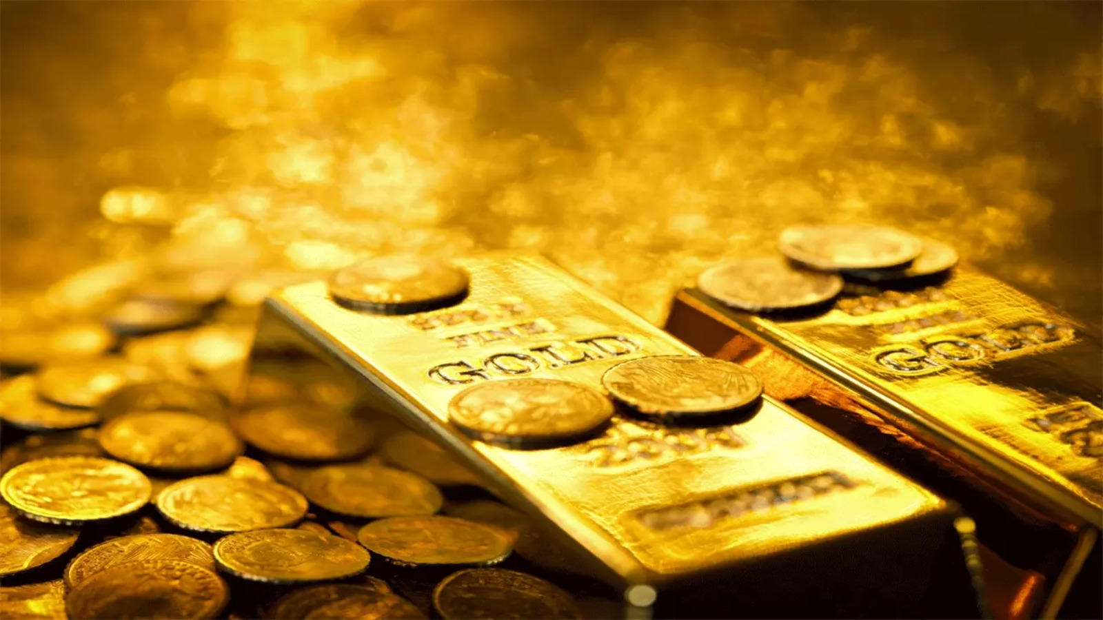 Why Is Gold Price Soaring? Unpacking the Global Rush for Gold in 2024