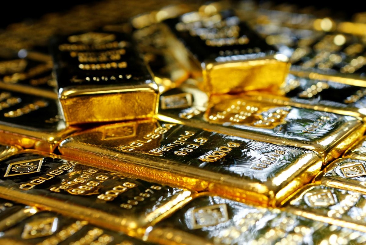 Why Is Gold Price Soaring? Unpacking the Global Rush for Gold in 2024