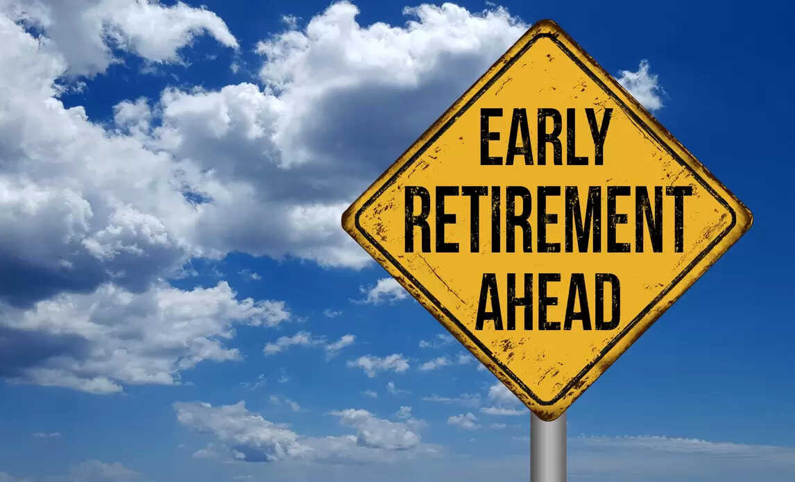 Why Most Americans Retire Earlier Than Planned: The Real Reasons Behind Early Retirement