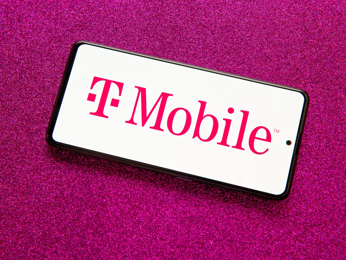 Even Millions of Long-Time T-Mobile Customer’s Internet Speeds Will Go Slow Due to Speed Policy