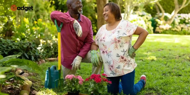 8 Weekly Paying Jobs Seniors Will Love After Retirement