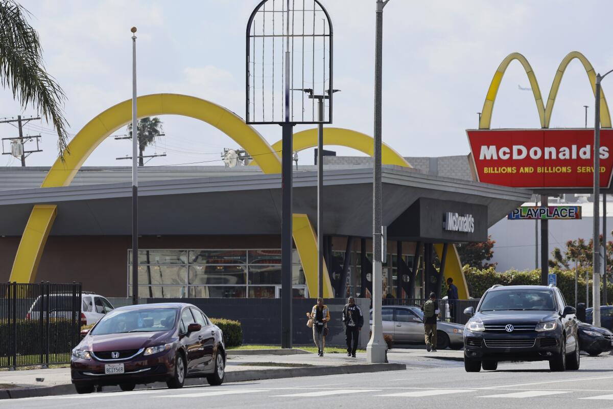 Battle Lines Drawn The Heated Debate Over Minimum Wage in the Restaurant Industry
