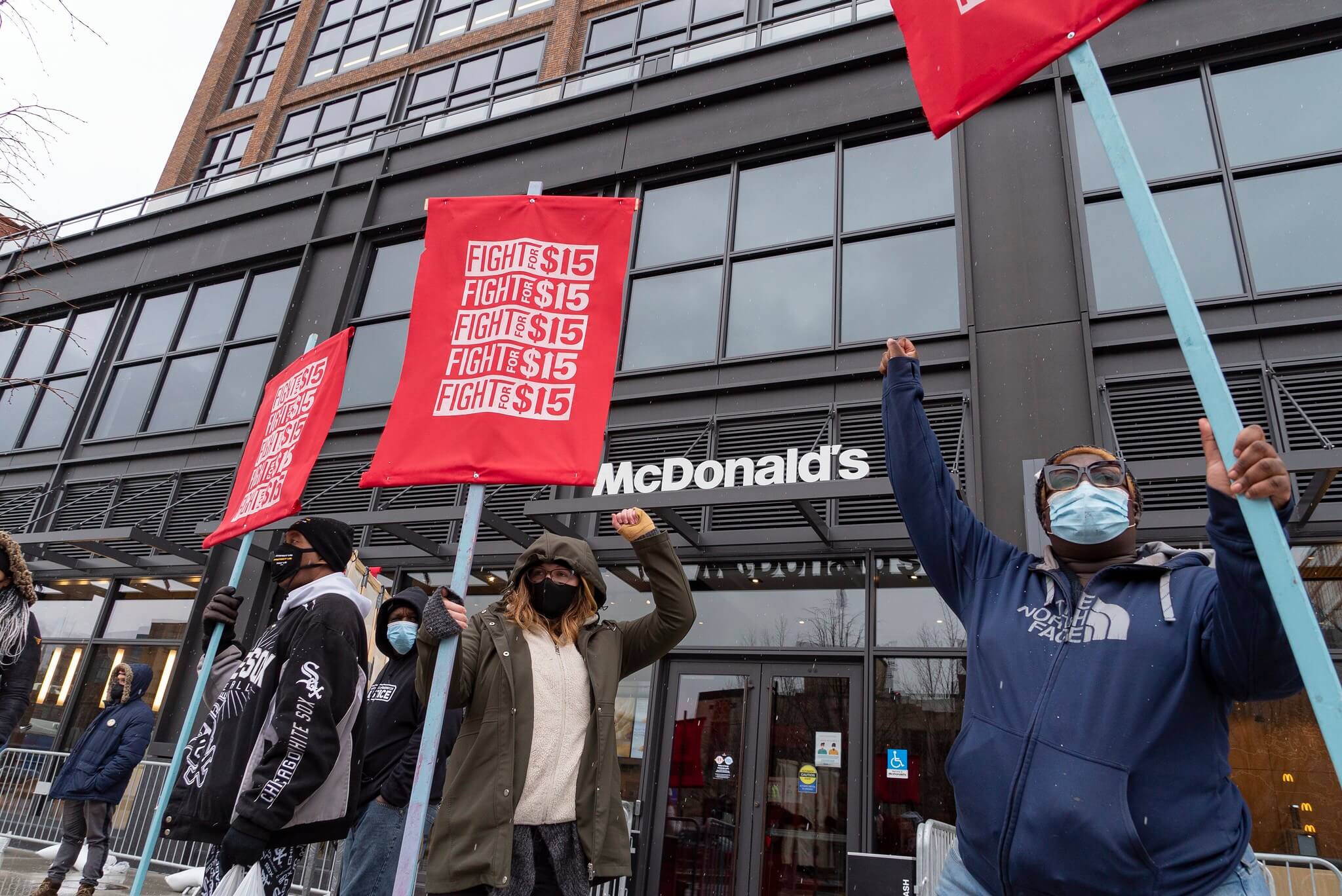 Battle Lines Drawn The Heated Debate Over Minimum Wage in the Restaurant Industry