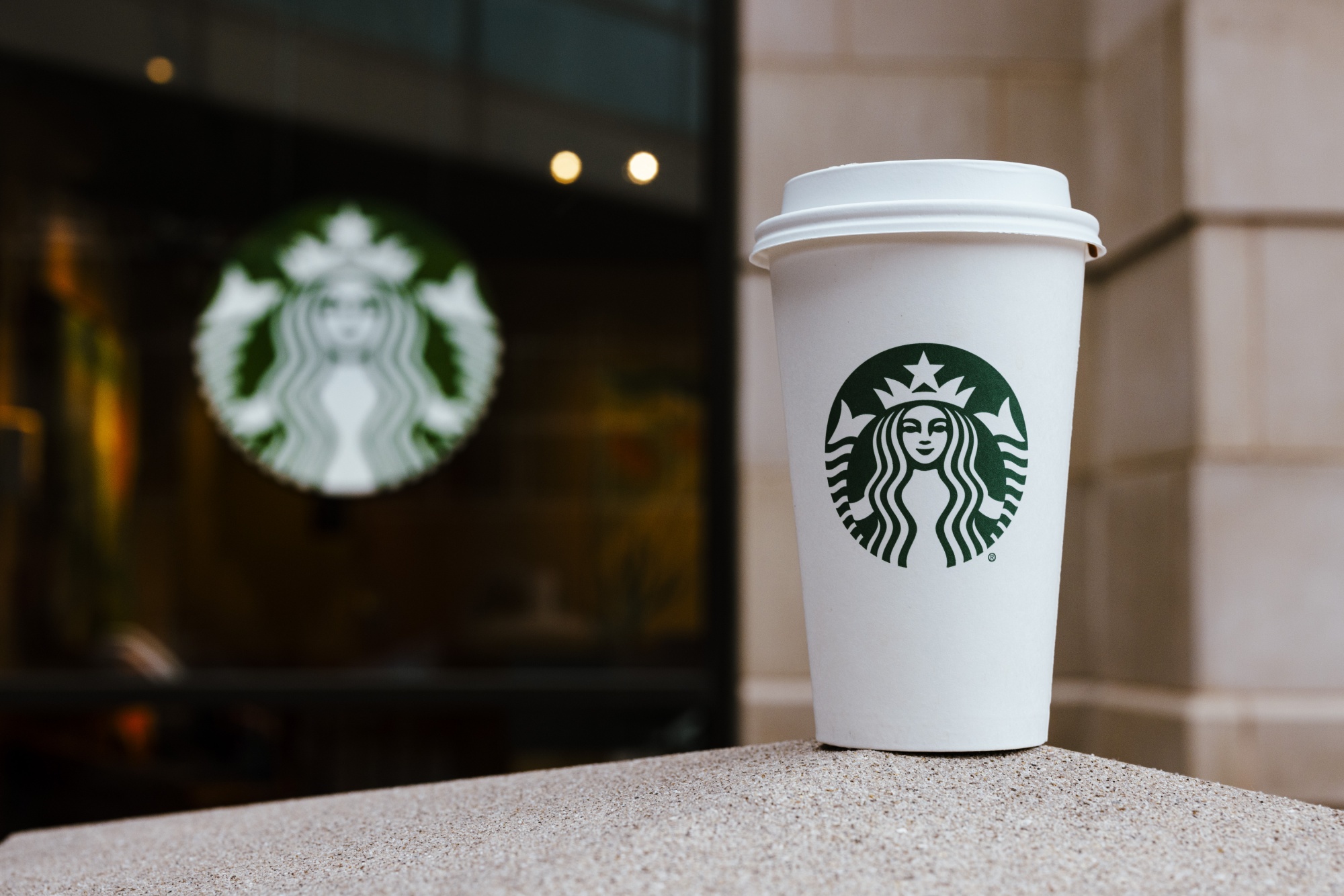 Big Drop at Starbucks Why Your Favorite Coffee Spot is Seeing Sales Slump for the First Time Since 2020