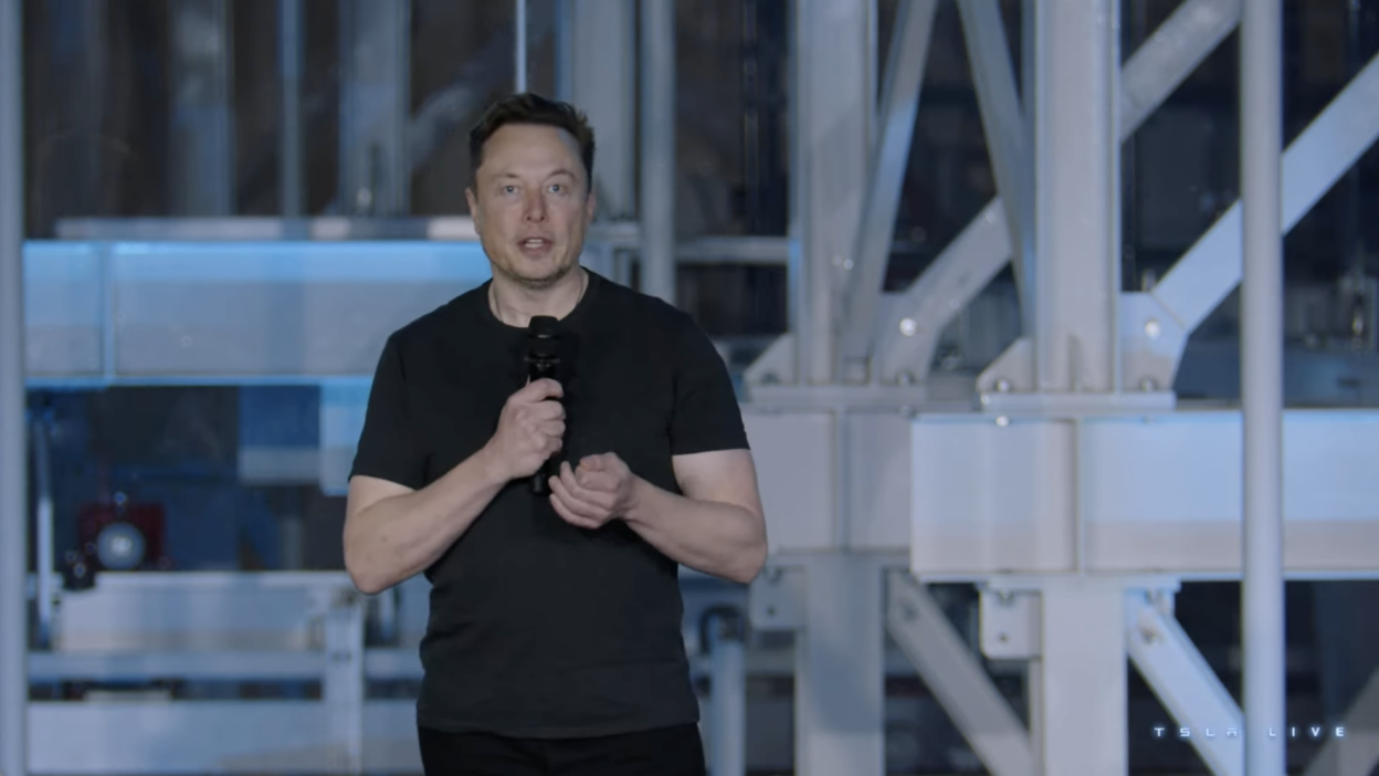 Billionaire Investor Stuns Tesla: Rejects Elon Musk’s Massive $50 Billion Deal