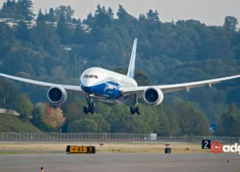 Boeing Faces Fresh Safety Checks: What's Wrong with the 787 Dreamliner Planes?