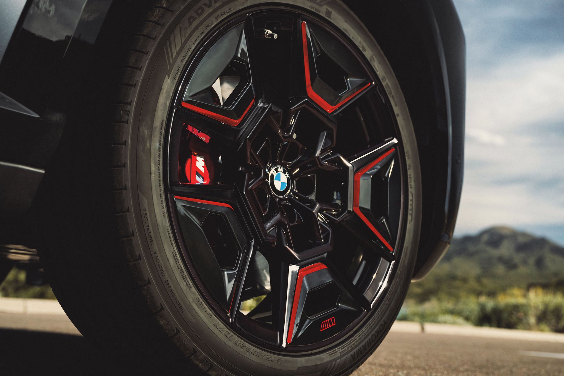 BMW Has Initiated a Worldwide Recall for the Integrated Braking System in a Total of 371,756 Vehicles