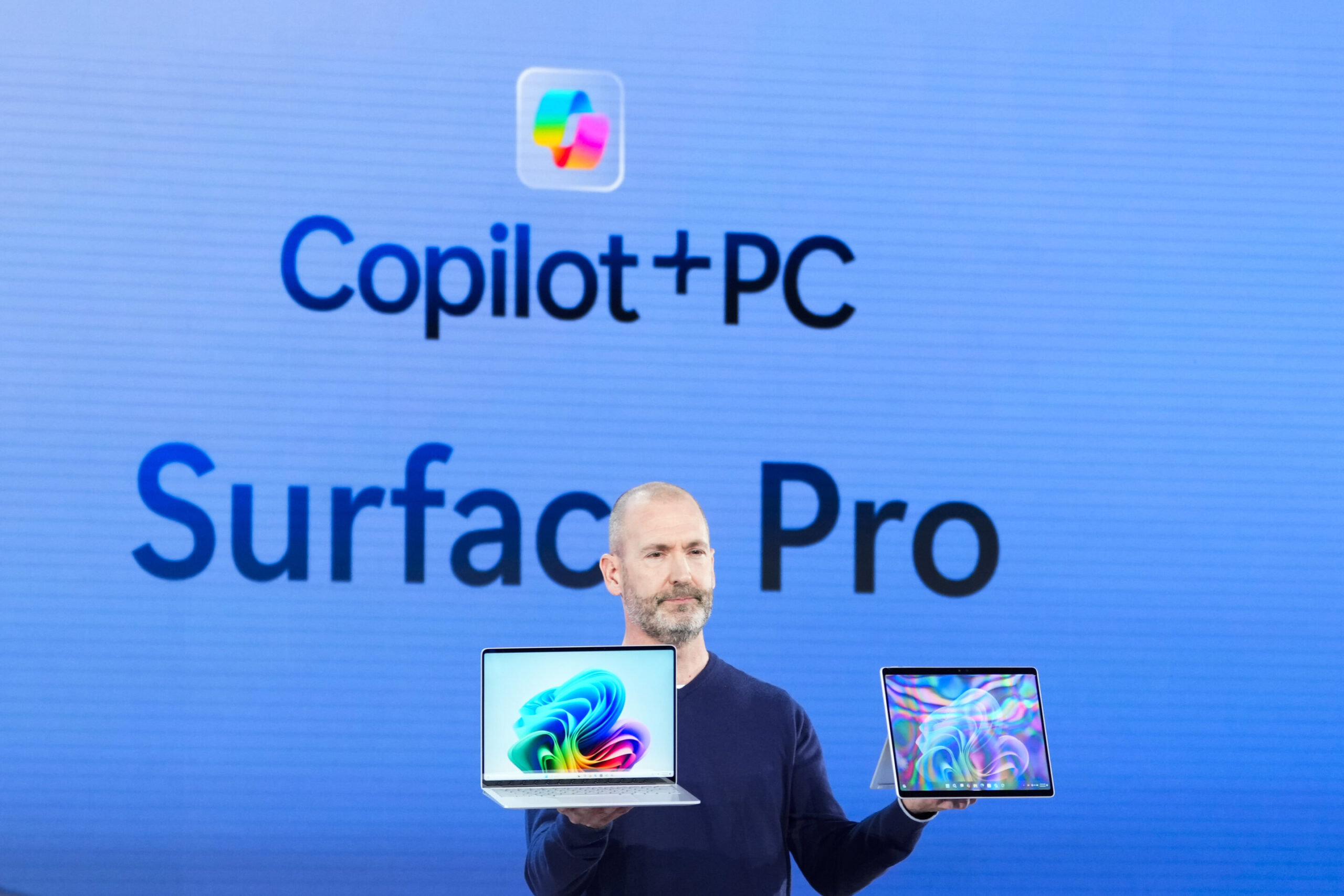 Can Microsoft's New Recall Feature Remember Everything You Do? Excitement and Worries Explained!