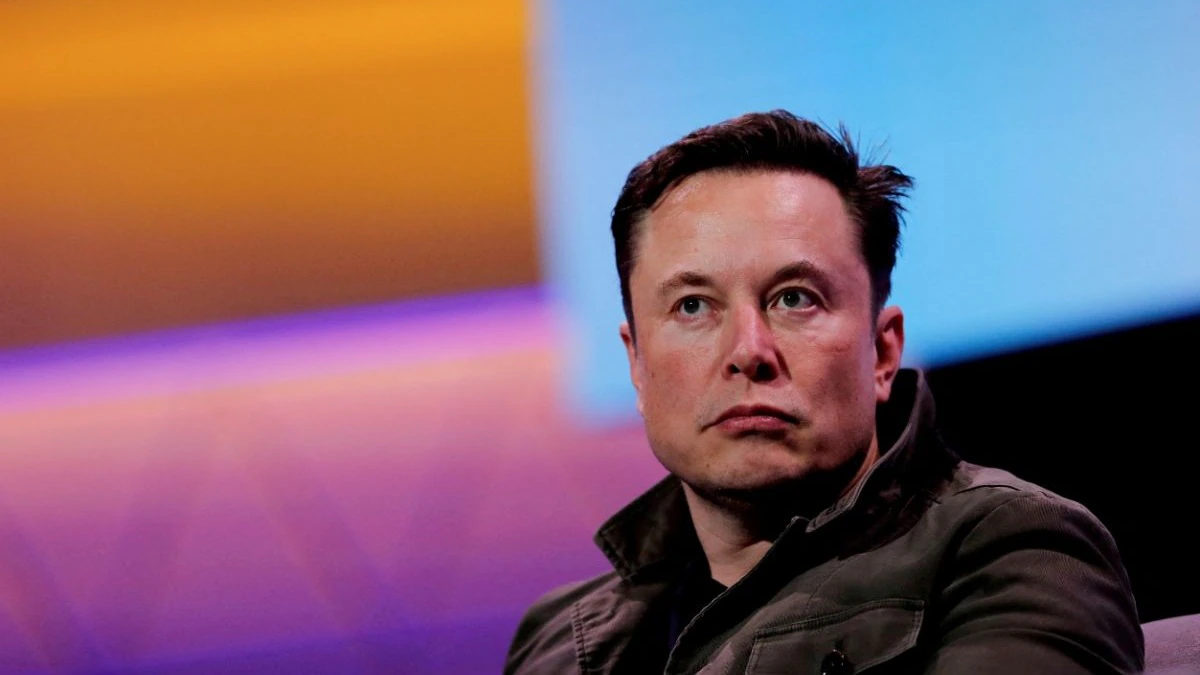 Elon Musk Faces Heat: Big Money Drama as Tesla Shareholders Question His Massive Pay