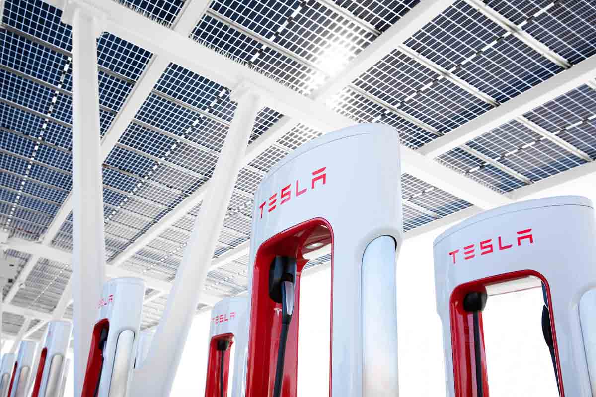 Elon Musk Shakes Up Tesla What's Next for the Supercharger Network as Expansion Slows Down--