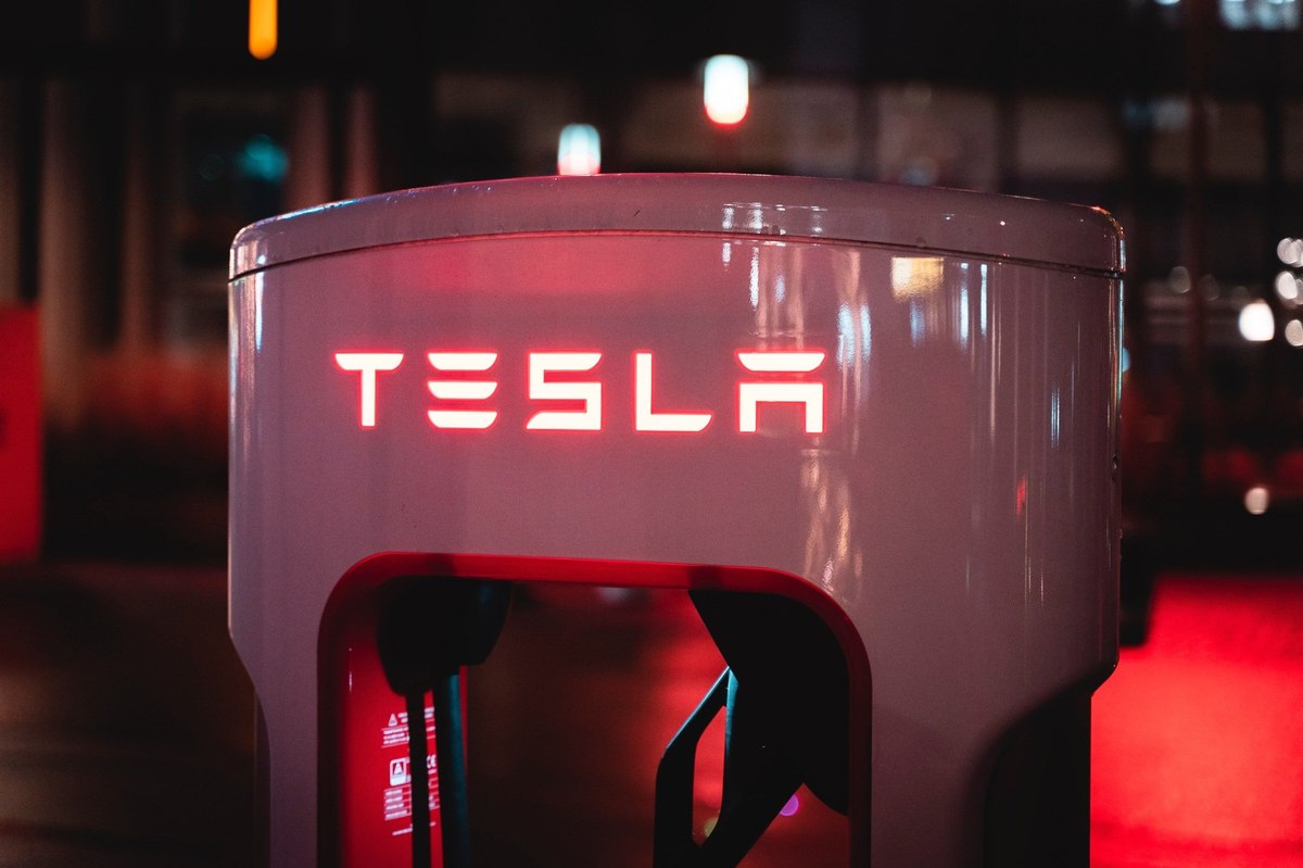 Elon Musk Shakes Up Tesla What's Next for the Supercharger Network as Expansion Slows Down----