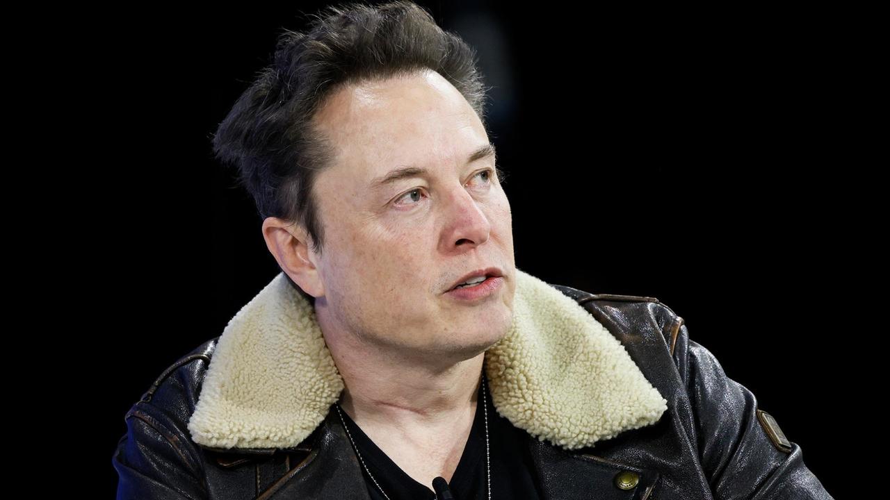 Elon Musk Urged to Zero In: Tesla Needs More Attention as Industry Heats Up