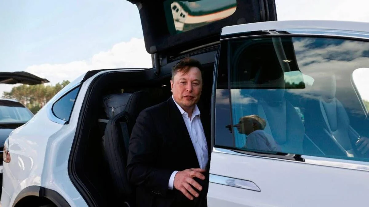 Elon Musk's Advice: Only Buy Tesla Stock If You Believe in Driverless Future
