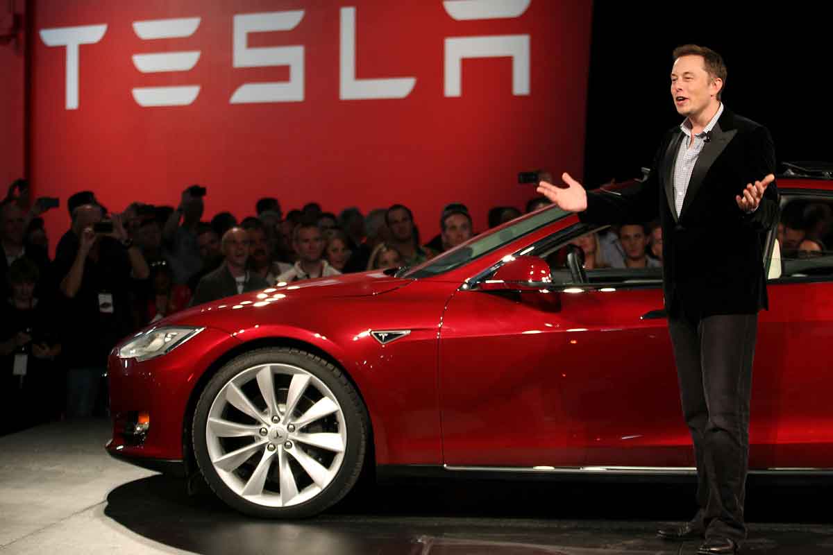 Elon Musk Reiterates His Ultimatum, Either Hand Over 25% of Tesla or Forego Artificial Intelligence and Robotics