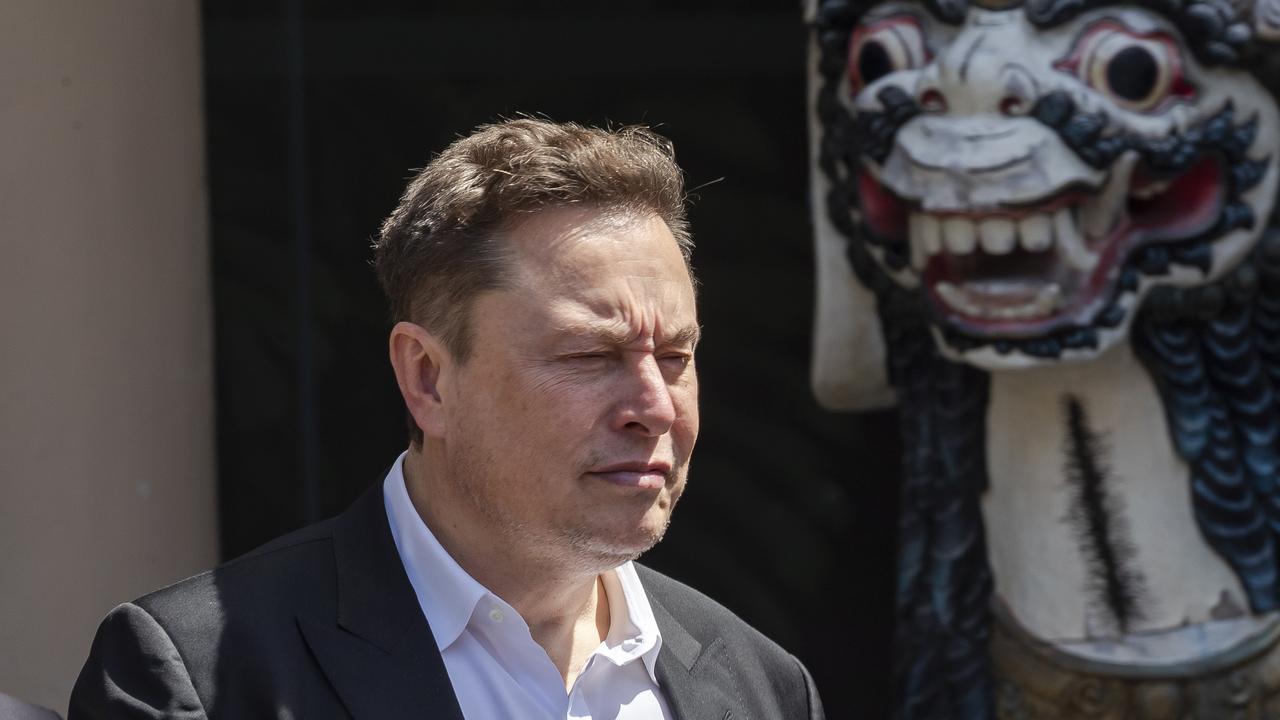 Elon Musk's Secret Moves: How He Quietly Took Over Twitter and What It Means for Us
