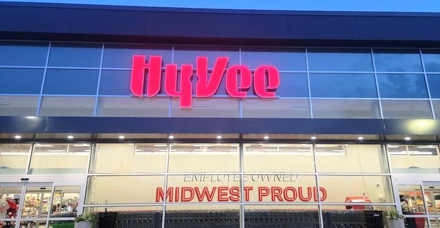 End of an Era: Hy-Vee Shuts Down Two Iconic Iowa Stores This Summer