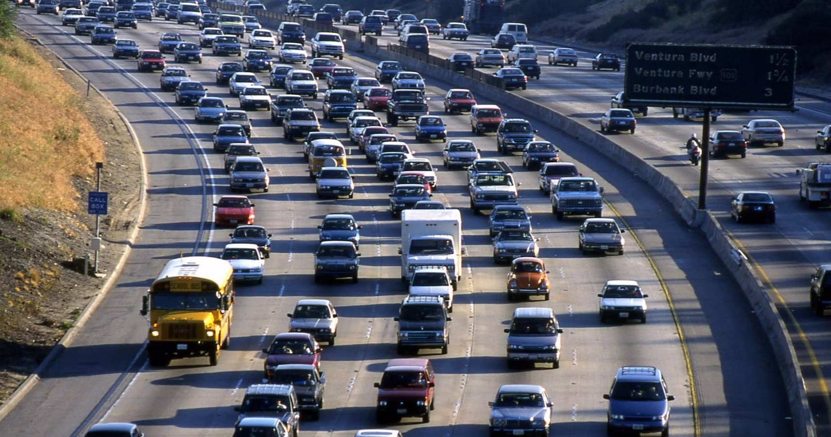 Heads Up, Drivers! California's Latest Law Introduces Speed Alerts in Cars to Boost Road Safety