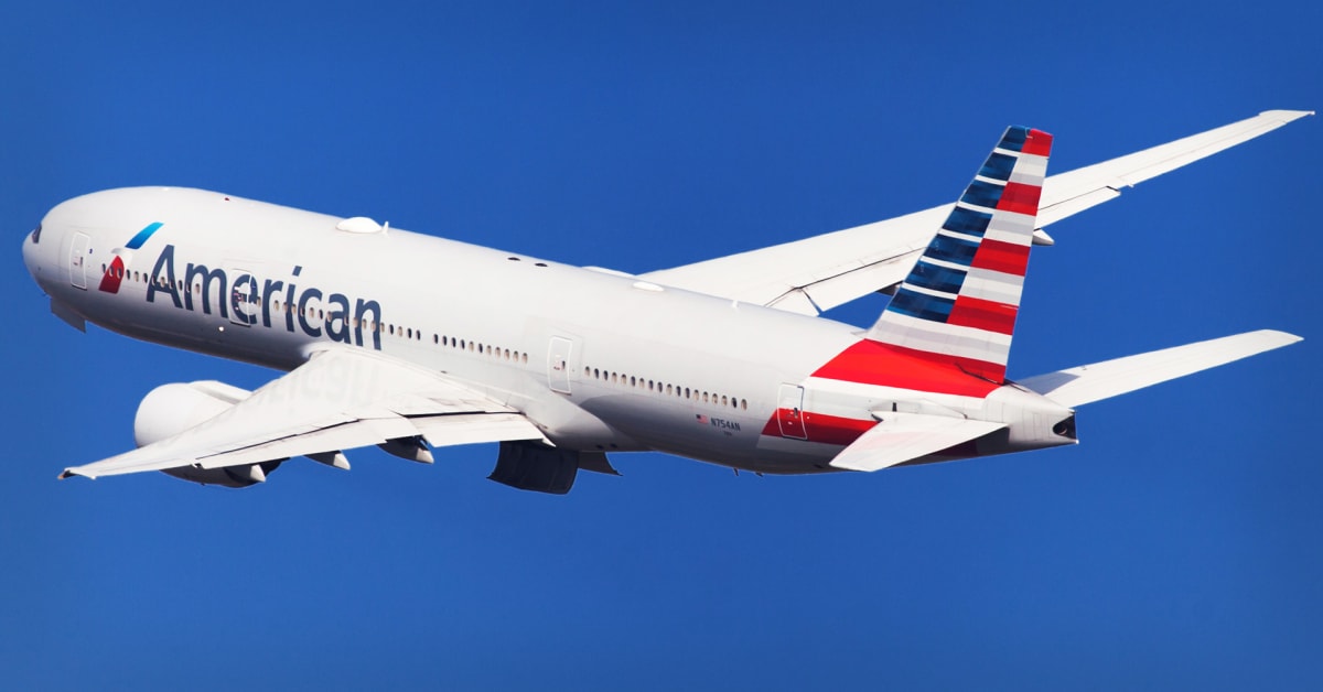 Heat Wave on a Plane: Passengers Share Their Frustration During Delayed Miami to Costa Rica Flight