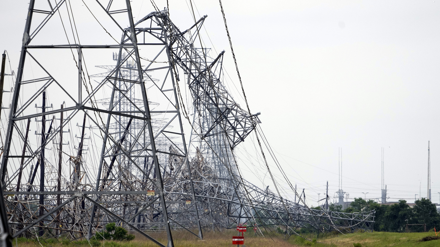 Houston Residents Battle Sweltering Heat Without Power Fourth Day of Blackouts Following Major Storm--