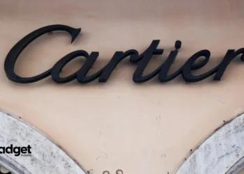 Lucky Break How a Man Scored $14,000 Cartier Earrings for Just $14!