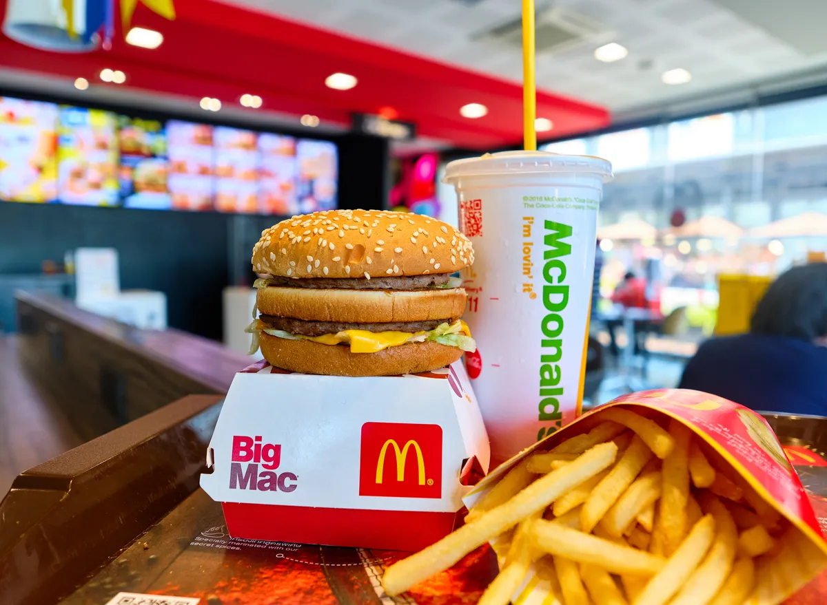 McDonald's Latest Creation: Maple Butter Hotcake Pie Hits Japan, Mixing Pancakes with Pie!