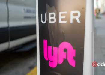 Minnesota Faces Rideshare Crisis Uber & Lyft Threaten Exit Over New Pay Rules