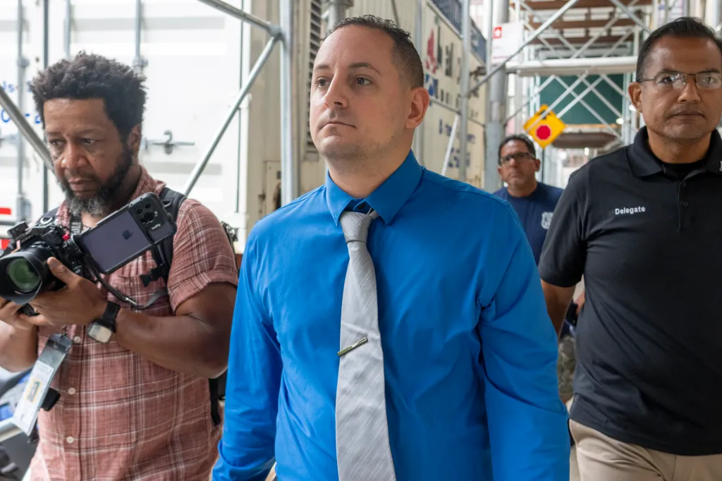 NYPD Officer Wins Case: Inside the Dramatic Apple Store Showdown