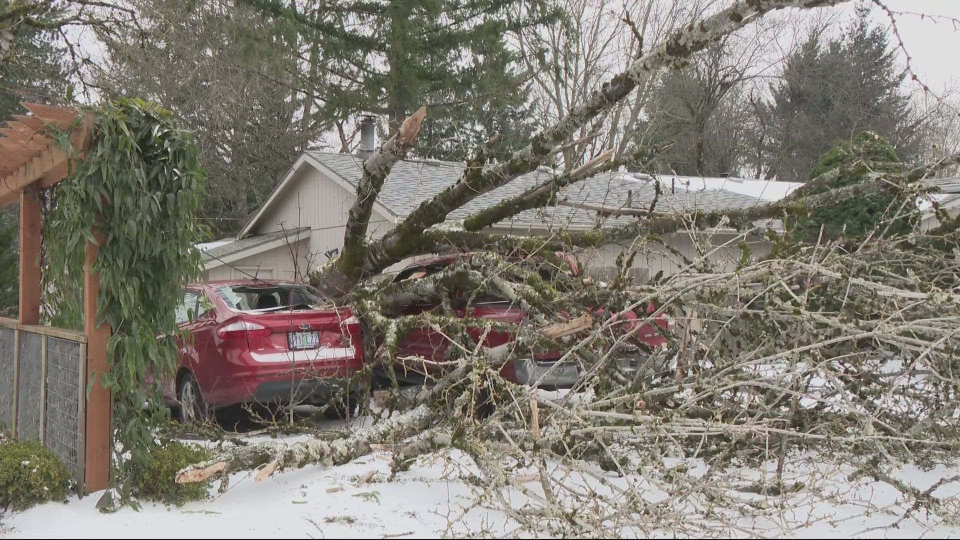 More Than 360,000 Homes and Businesses in Texas Are Without Power Due to Severe Storms, According to a Power Outage Map