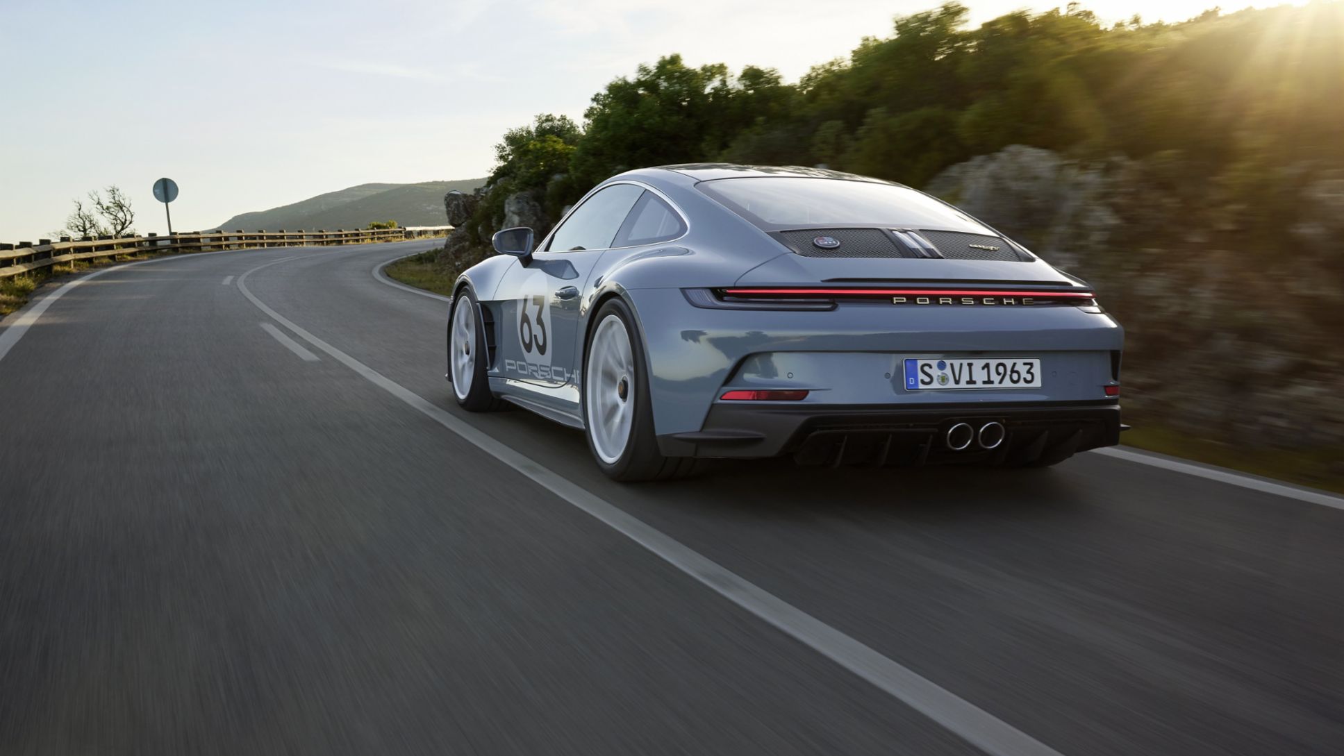 New Porsche 911 Hybrid Launch: A Faster, Greener Revolution Hits the Road