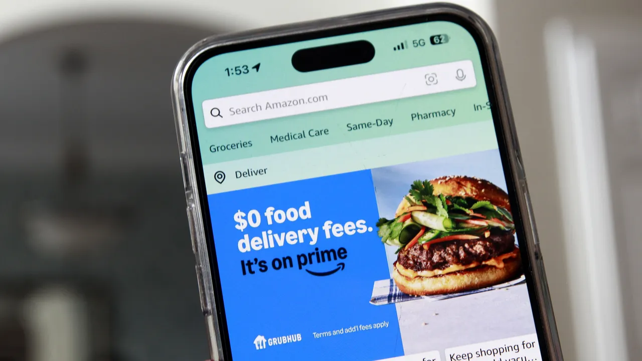 Now on Amazon: Tap to Order Your Favorite Meal with Grubhub's New In-App Feature!
