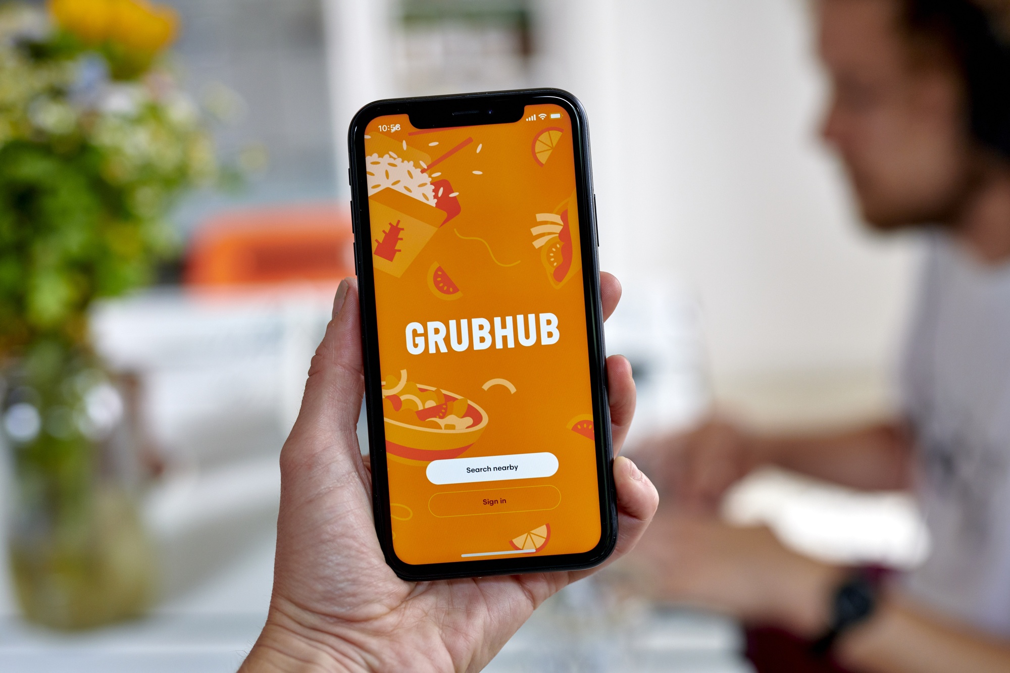 Now on Amazon: Tap to Order Your Favorite Meal with Grubhub's New In-App Feature!