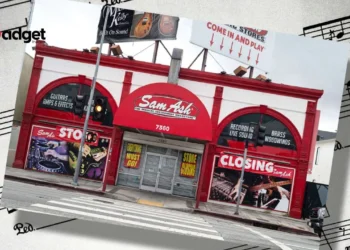 Sam Ash Music Closes Its Doors A Century-Old Retailer's Final Farewell Sale Starts Now