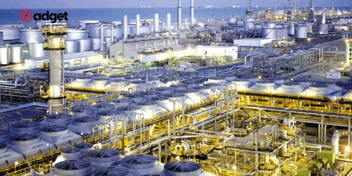 Saudi Arabia's Economic Strategies Amid Oil Challenges: Aramco's $31 Billion Dividend and Beyond