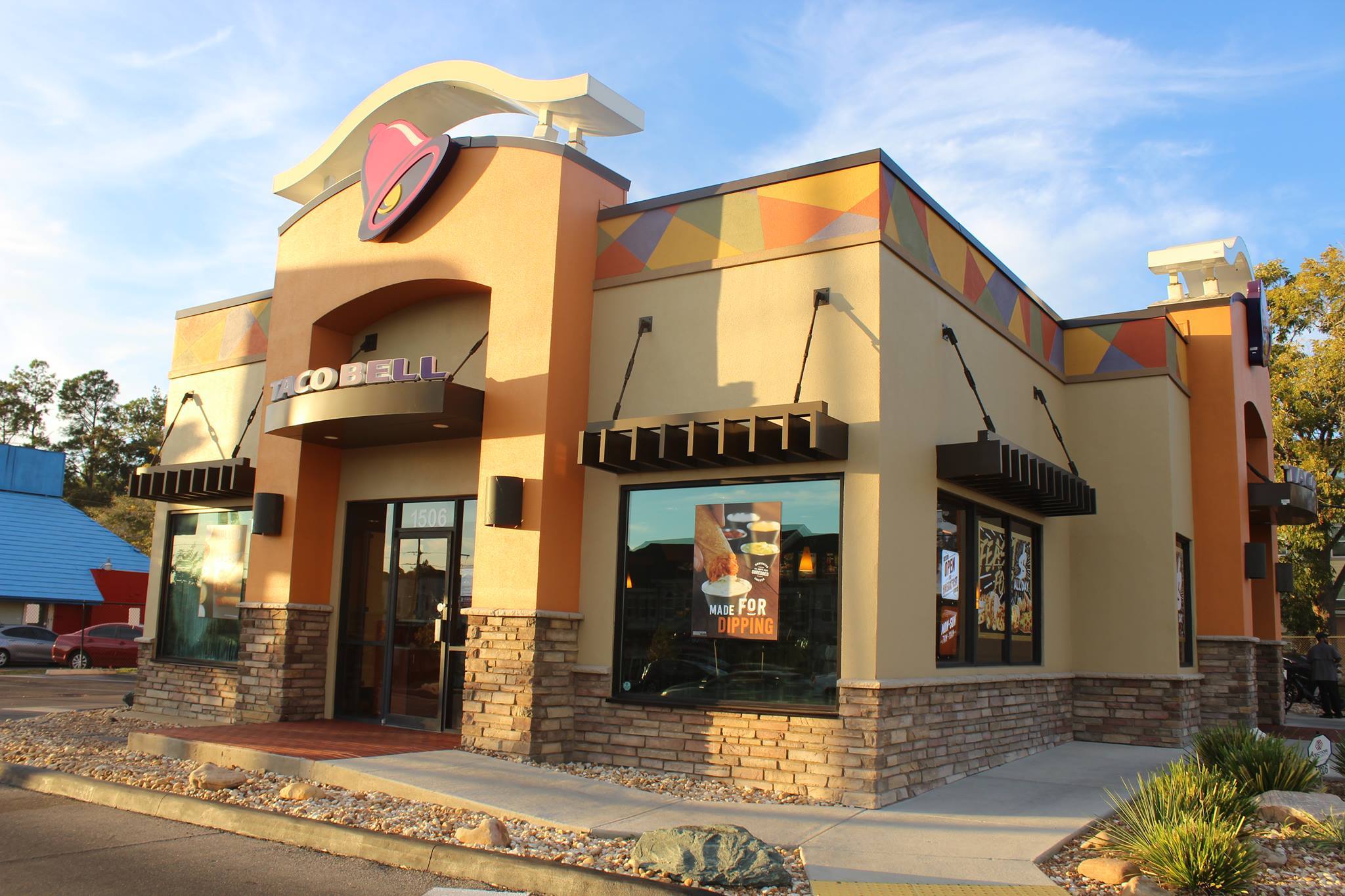 Unraveling Memories: The Taco Bell Mandela Effect Mystery