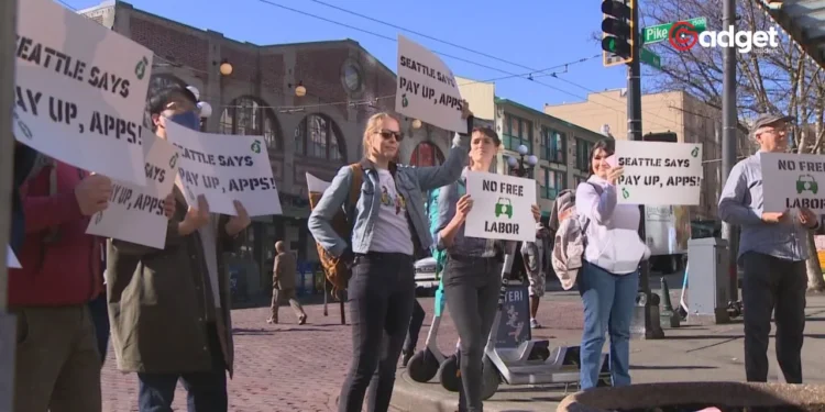 Seattle Resident Takes on Uber and DoorDash Over Hidden $5 Fees, Files FTC Complaint