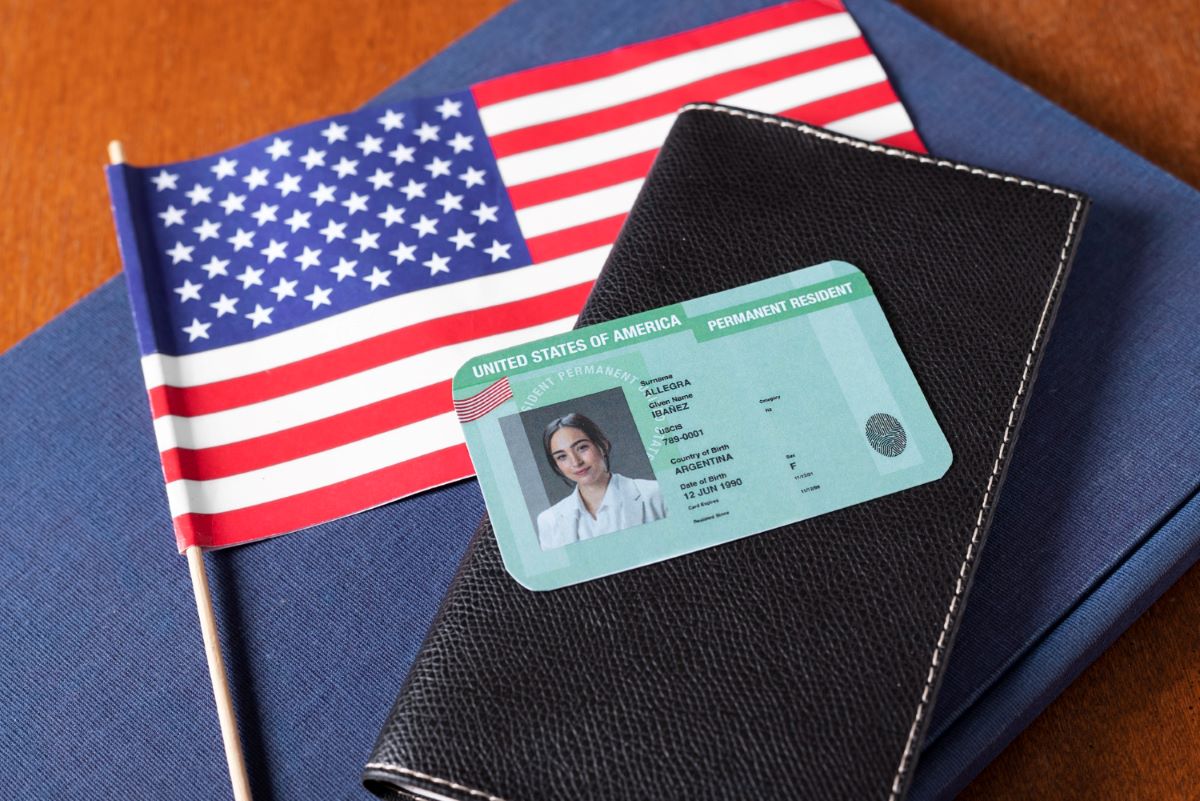 Tech Titans Halt Green Card Hopes What's Next for Silicon Valley's Global Workforce--