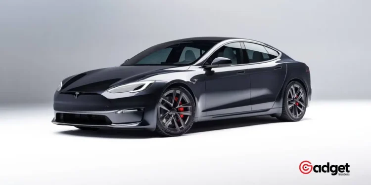 Tesla’s Parking Problem: Thousands of New Cars Fill Up Abandoned Mall Lot as Production Outpaces Sales