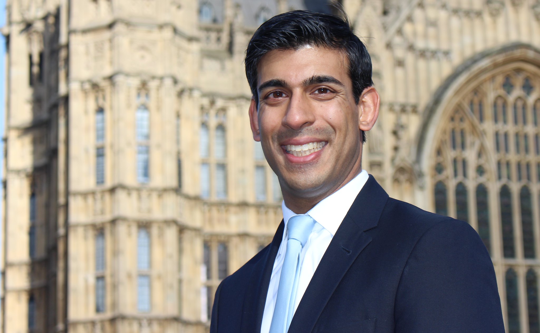 UK Bounces Back: How Britain's Surprising Economic Growth Is Shaping Up the 2024 Election Scene
