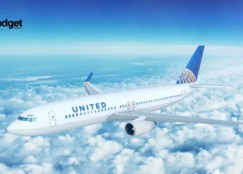 United Airlines Flight Makes Emergency Landing in Ireland After Laptop Drama Unfolds at 30,000 Feet
