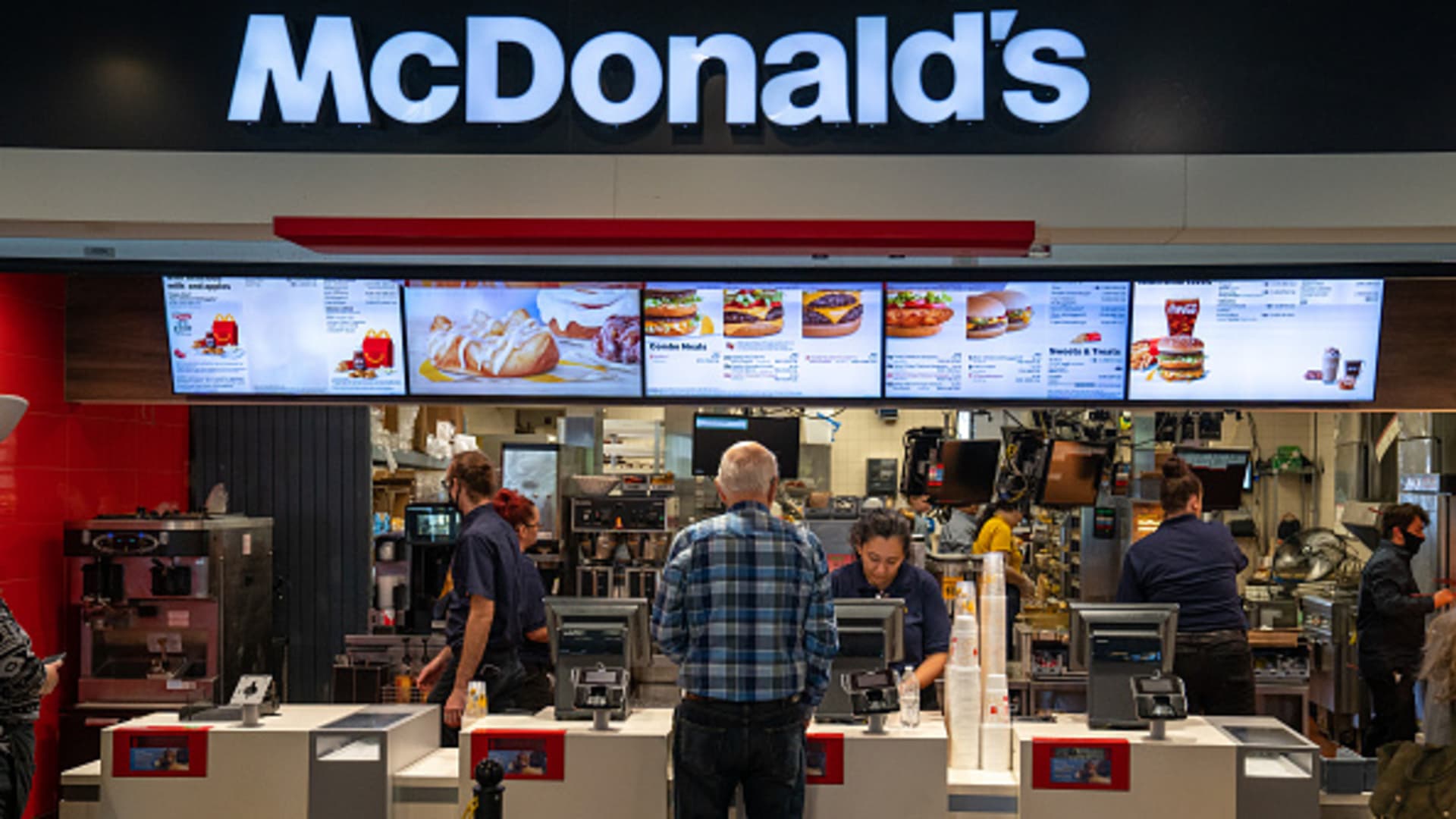 Unwrapping the McDonald's Pricing Puzzle A Closer Look at the Fast Food Titan's Strategy