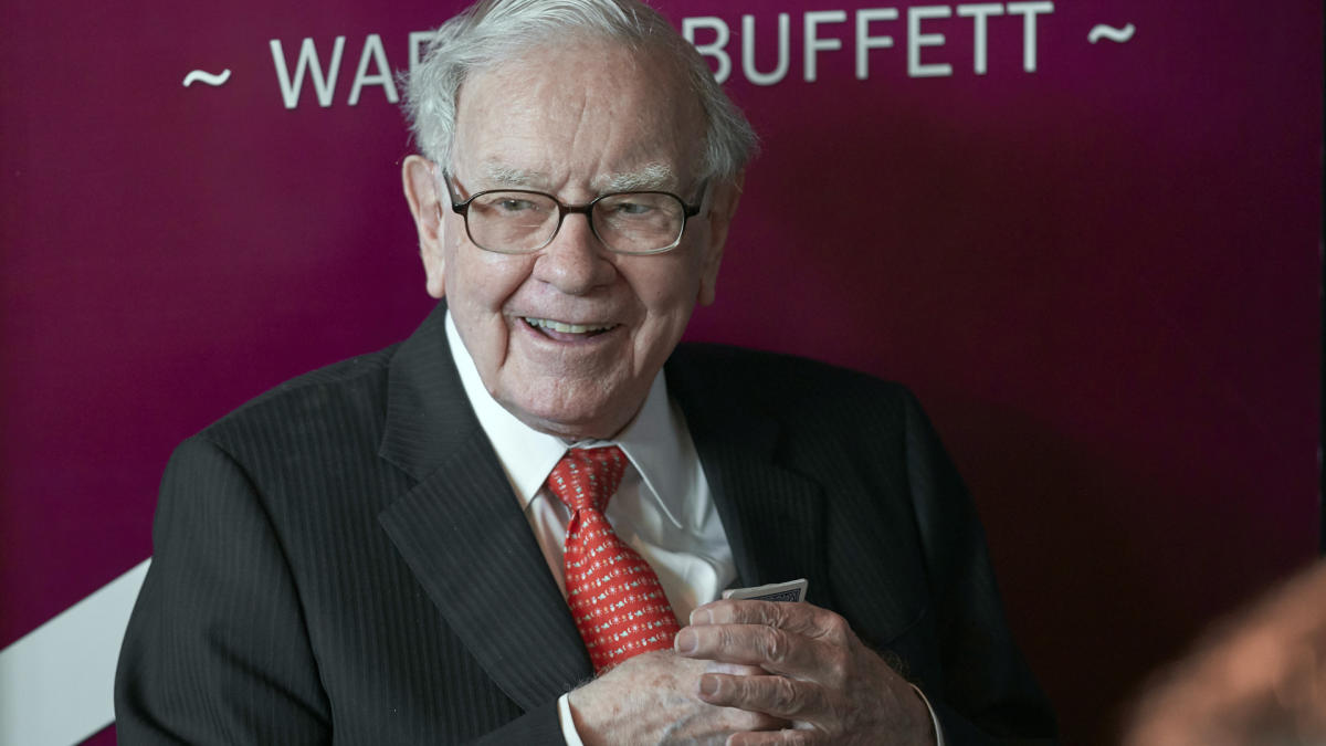 Warren Buffett’s Big Bet: Over $140 Billion Invested in Top AI Stocks This Year