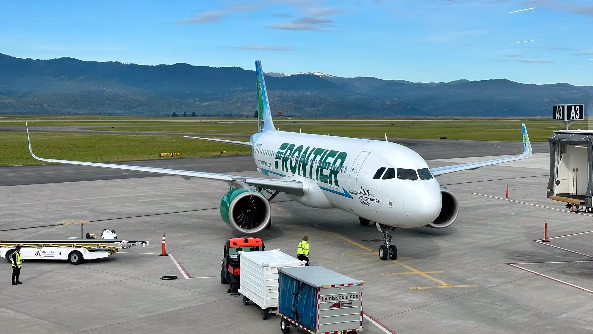 Wave Goodbye to Extra Costs: Frontier Airlines Scraps Change Fees, Promises Easier Travel Plans
