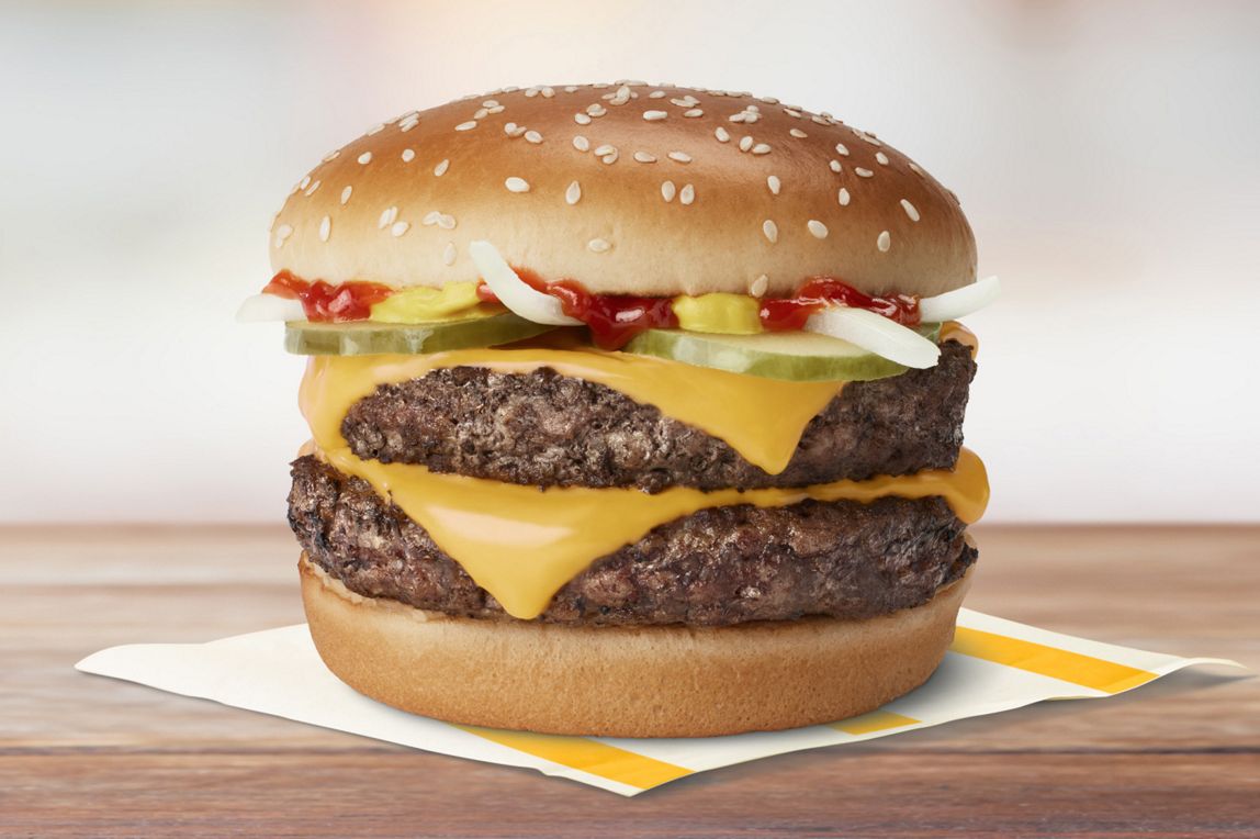 What’s Really in Your McDonald’s Burger? Unveiling the Truth About Their 100% Beef Claim