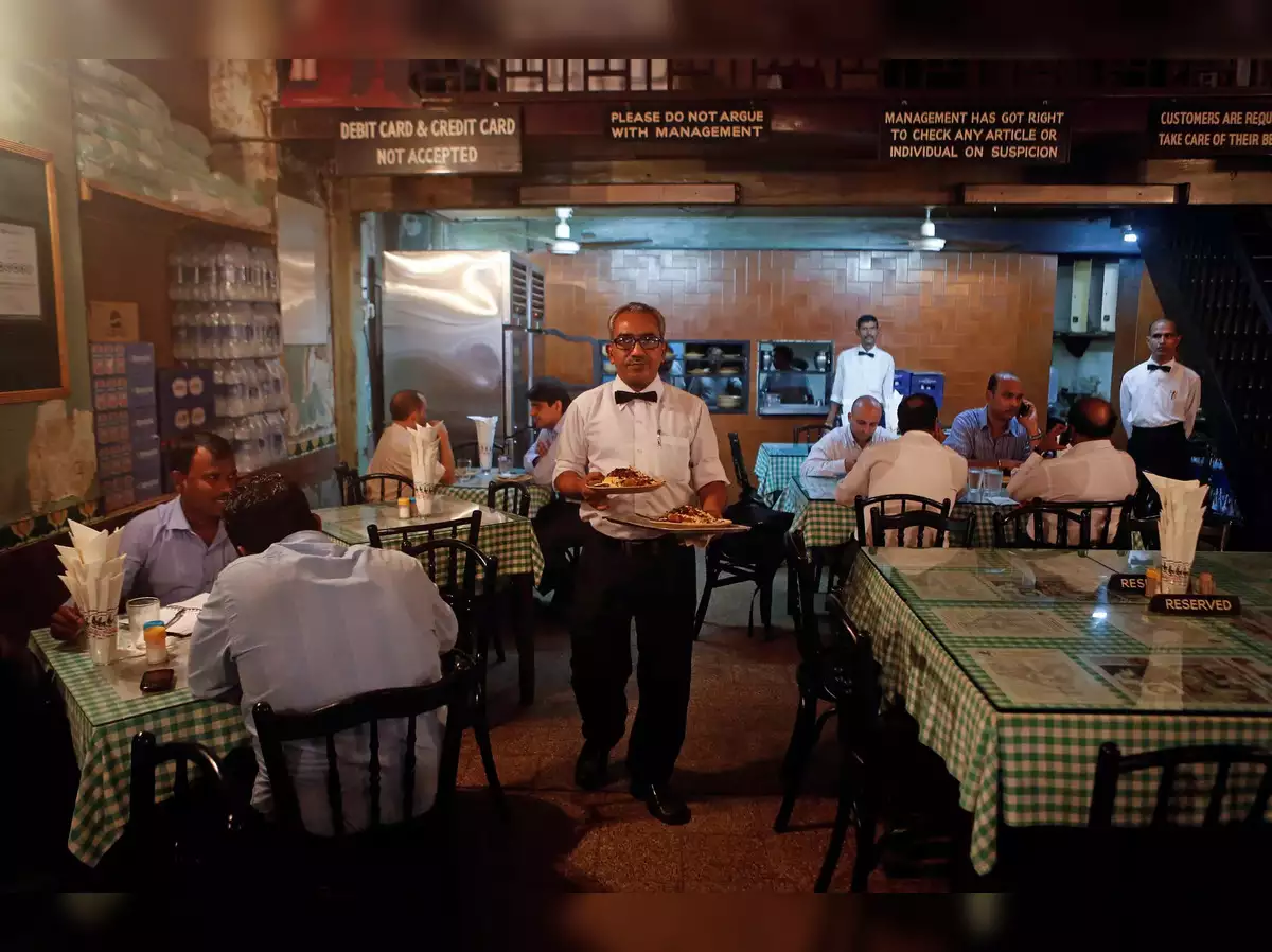 Why Are Restaurants Cutting Costs Despite Rising Minimum Wages?